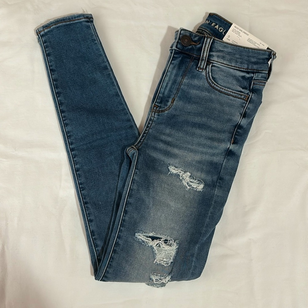 American Eagle High Rise Next Level Stretch Distressed Ripped Jegging